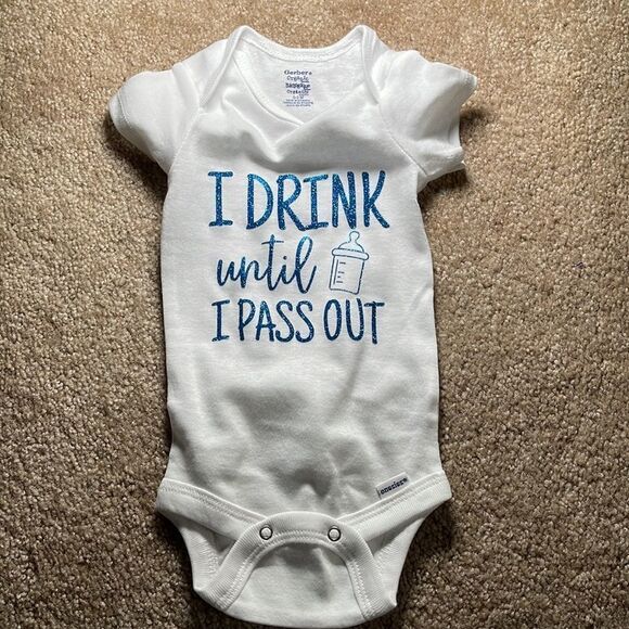 Hand Crafted infant onesie size 0-3months, funny saying onesies, customizable - Picture 2 of 4